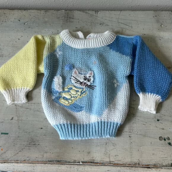 Vintage knit sweater embroidered skiing cat 70s 80s baby    3 / 6 months retro - Picture 7 of 13